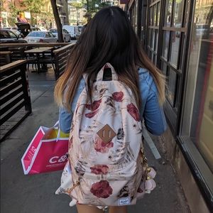 Meet your Posher, Jolene